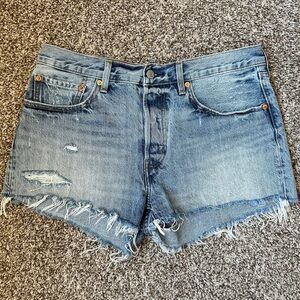 LEVIS 501 Short in Waveline